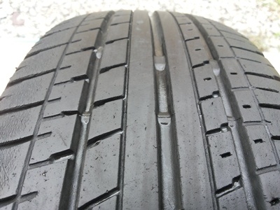 ขายยางเหมากอง 195/65/15*185/60/15*175/65/15     3   ชุด 3500 (ขายรวม)