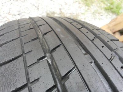 ขายยางเหมากอง 195/65/15*185/60/15*175/65/15     3   ชุด 3500 (ขายรวม)