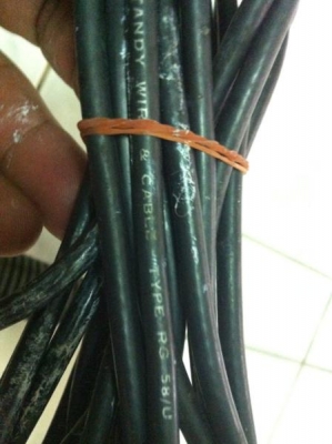 เสาวิทยุเม้าแม่เหล็ก+สาย ย่านไหนไม่ทราบ 500 บาท