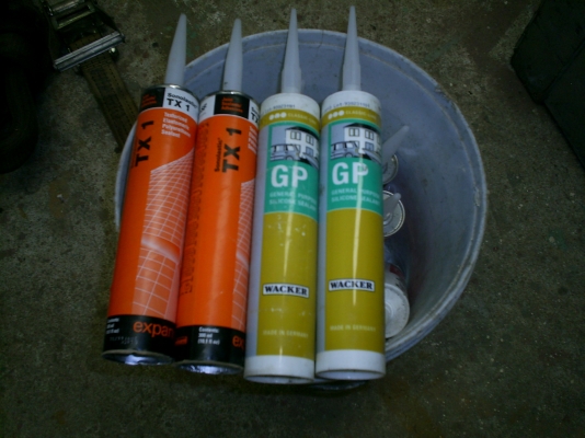 ซิลิโคลน