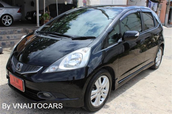 ฟรีดาวน์!!2009HONDA JAZZ 1.5i-VTEC SV(AS)มือแรก ตัวท๊อป พร้อมประกันชั้น1 ใบเปลี่ยนถ่ายน้ำมันเครื่อง