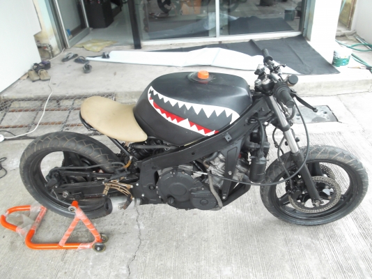 ลดสุดๆ ลดกระหน่ำ CBR400  20000 มายกรถไปเลย ด่วนๆ