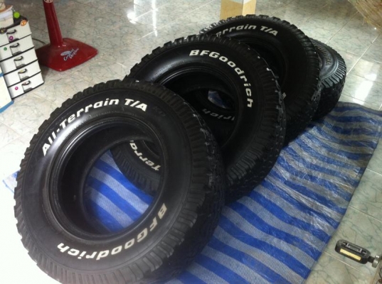 ขออนุญาติ ขายยาง BF All 265/75 r16 ปี 09 4 เส้น 7500