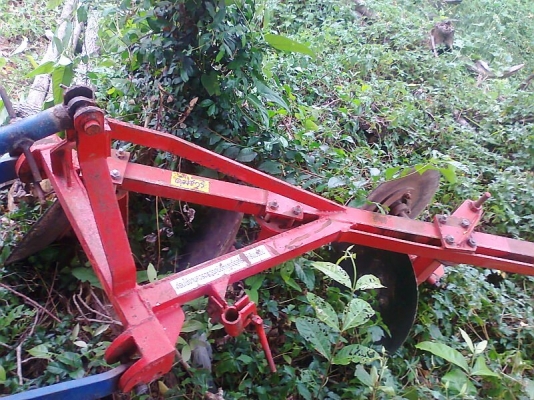 ขายด่วน..รถไถจอมพลัง KUBOTA L2600 อุปกรณ์มี ผาน 3 และใบดันหน้า อันทรงพลัง.