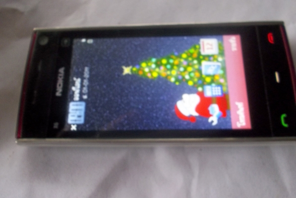 ขายNOKIAx6(16G)สภาพดีพร้อมใช้เครื่องแท้แบตรแท้ใช้ได้ทุกอย่างกลองชัดแจ่ม