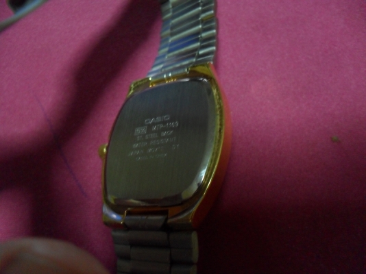 นาฬิกาข้อมือ CASIO MTP-1169 เรือนทอง