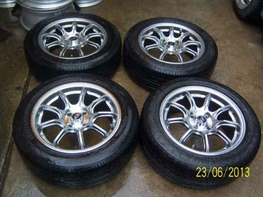 ขายแม็กขอบ 15  4รู100  15x6.5   พร้อมยาง 195 55 15 ปลายปี 12