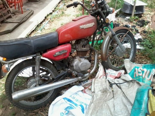 ขายหรือแลก yamaha dt คับลองโทรมาคุยคับใกล้ๆได้ยิ่งดีคับ 082-1977661 วิทย์