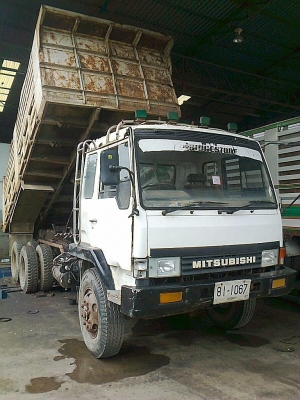 ขายสิบล้อมิตซู