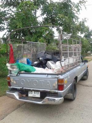 ขายกระบะ TOYOTA ฮีโร่ พร้อมคอกเหล็ก เครื่องดี แชสซีสวย เอกสารพร้อมโอน