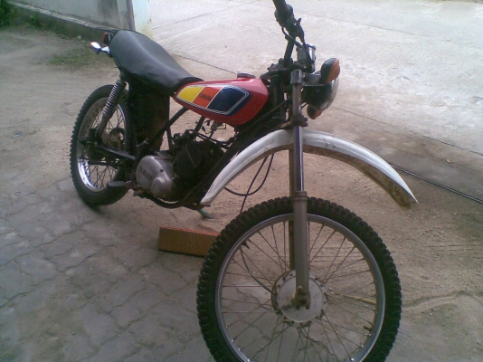 DT-125 รุ่นโช็คคู่ เครื่องดี มี ทบ. ตามสภาพ