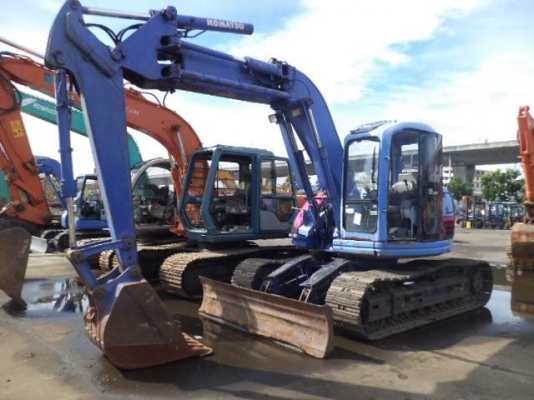 ใหม่ล่าๆ KOMATsu 128UU ขึ้นเรือมาจากญี่ปุ่น เพิ่งเจออากาศเมืองไทยย ใหม่ล่าๆ KOMATsu 128UU ขึ้นเรือมาจากญี่ปุ่น เพิ่งเจออากาศเมืองไทยย