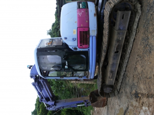 ใหม่ล่าๆ KOMATsu 128UU ขึ้นเรือมาจากญี่ปุ่น เพิ่งเจออากาศเมืองไทยย ใหม่ล่าๆ KOMATsu 128UU ขึ้นเรือมาจากญี่ปุ่น เพิ่งเจออากาศเมืองไทยย