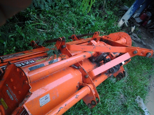 Kubota L3608 ปี53 อุปกร 4 ชิ้น โรตารี่ ใบดัน ผาน6 ผาน4 Kubota L3608 ปี53 อุปกร 4 ชิ้น โรตารี่ ใบดัน ผาน6 ผาน4