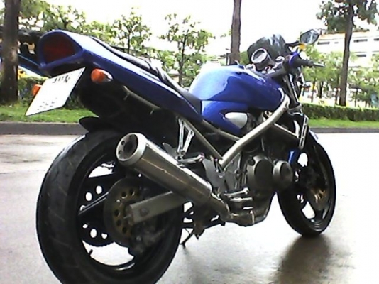 ขายSuzuki Bandit400cc.อินวอย์ สรรพสามิต พร้อมใช้สะอาด ราคา44000บ. ขายSuzuki Bandit400cc.อินวอย์ สรรพสามิต พร้อมใช้สะอาด ราคา44000บ.