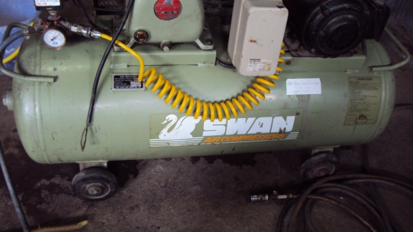 ขายปั๊มลมSWAN 2 แรงถัง85ลิตรไฟ220v ขายปั๊มลมSWAN 2 แรงถัง85ลิตรไฟ220v