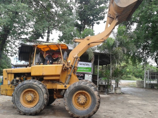 ขายรถตักล้อยาง JH 30  สภาพดี พร้อมใช้งาน ราคาต่อรองได้