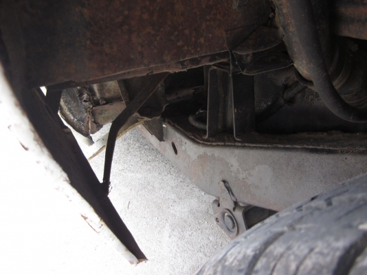 Isuzu KB 200 ช่วงสั้น 4ขอ 1980