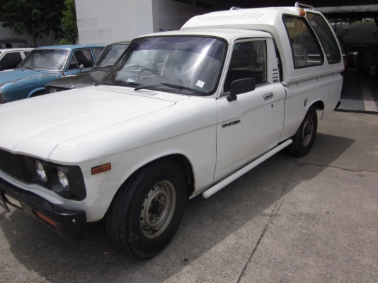 Isuzu KB 200 ช่วงสั้น 4ขอ 1980