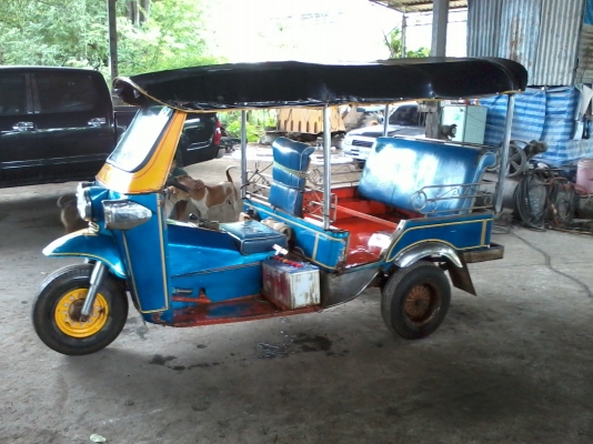 ขายรถตุ๊ตๆสวยๆสภาพดีขี่ดี