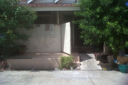 ขายบ้านทาว์เฮ้าชั้นเดียว 23.5 ตรว.ซ.ประชาอุทิศ90