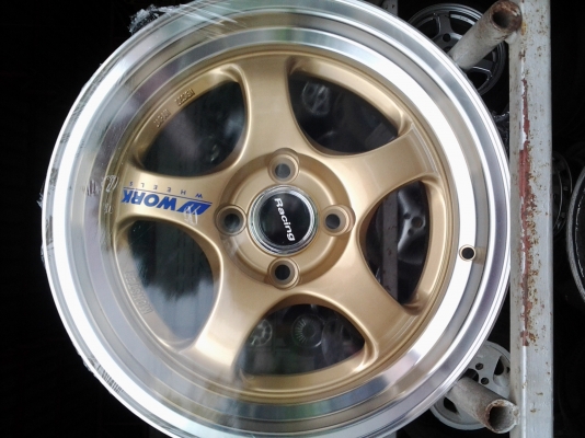 ล้อ ขอบ15 4รู100 หน้า7.5 หลัง8.5 4วง ราคา9500 บาท ของใหม่นะคับ