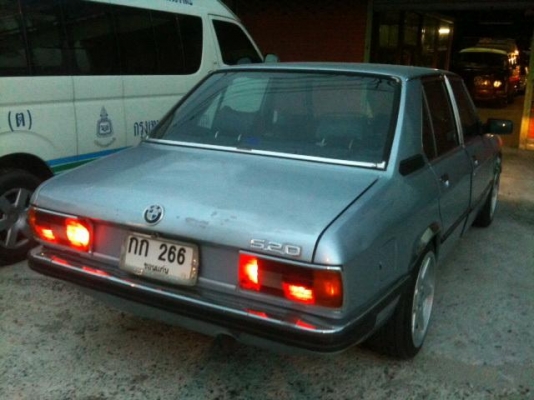 ขายBMW E12กันชนเล็ก