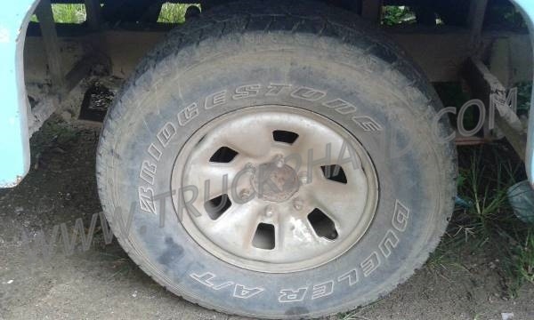 รถ 4 ล้อ โดยสาร เครื่อง ISUZU 4 สูบ 90 แรงม้า 2,500 CC. 2 เพลา รถ 4 ล้อ โดยสาร เครื่อง ISUZU 4 สูบ 90 แรงม้า 2,500 CC. 2 เพลา