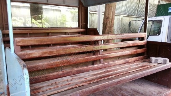 รถ 4 ล้อ โดยสาร เครื่อง ISUZU 4 สูบ 90 แรงม้า 2,500 CC. 2 เพลา รถ 4 ล้อ โดยสาร เครื่อง ISUZU 4 สูบ 90 แรงม้า 2,500 CC. 2 เพลา