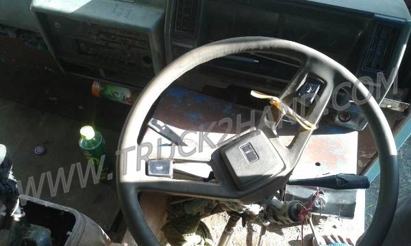 รถ 4 ล้อ โดยสาร เครื่อง ISUZU 4 สูบ 90 แรงม้า 2,500 CC. 2 เพลา รถ 4 ล้อ โดยสาร เครื่อง ISUZU 4 สูบ 90 แรงม้า 2,500 CC. 2 เพลา