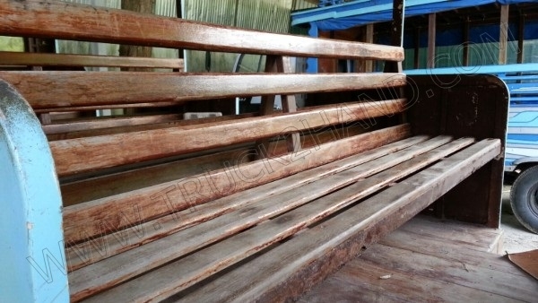 รถ 4 ล้อ โดยสาร เครื่อง ISUZU 4 สูบ 90 แรงม้า 2,500 CC. 2 เพลา รถ 4 ล้อ โดยสาร เครื่อง ISUZU 4 สูบ 90 แรงม้า 2,500 CC. 2 เพลา