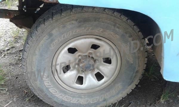 รถ 4 ล้อ โดยสาร เครื่อง ISUZU 4 สูบ 90 แรงม้า 2,500 CC. 2 เพลา รถ 4 ล้อ โดยสาร เครื่อง ISUZU 4 สูบ 90 แรงม้า 2,500 CC. 2 เพลา