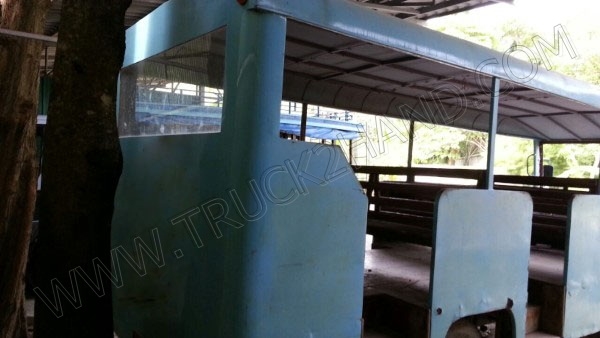 รถ 4 ล้อ โดยสาร เครื่อง ISUZU 4 สูบ 90 แรงม้า 2,500 CC. 2 เพลา รถ 4 ล้อ โดยสาร เครื่อง ISUZU 4 สูบ 90 แรงม้า 2,500 CC. 2 เพลา