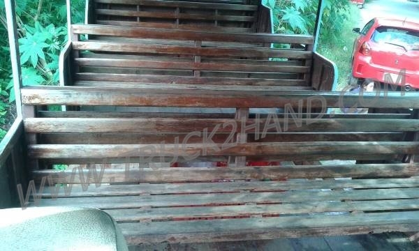 รถ 4 ล้อ โดยสาร เครื่อง ISUZU 4 สูบ 90 แรงม้า 2,500 CC. 2 เพลา รถ 4 ล้อ โดยสาร เครื่อง ISUZU 4 สูบ 90 แรงม้า 2,500 CC. 2 เพลา