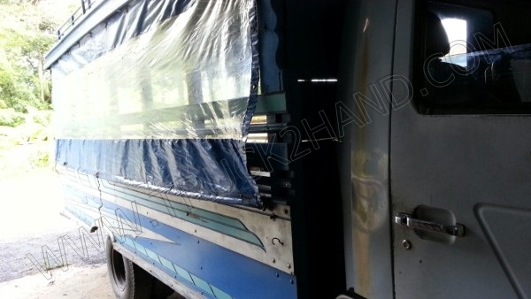 รถสองแถว แบบอันดามัน รุ่น FB4JEKA ขอเน้นว่าแซซซีสวยมากไม่มีที่ติครับ หัวเก๋งบางเฉียบ