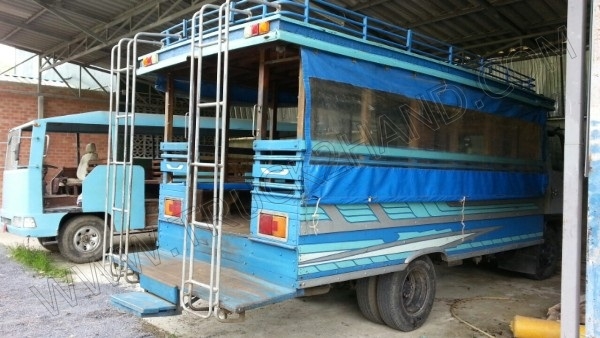 รถสองแถว แบบอันดามัน รุ่น FB4JEKA ขอเน้นว่าแซซซีสวยมากไม่มีที่ติครับ หัวเก๋งบางเฉียบ