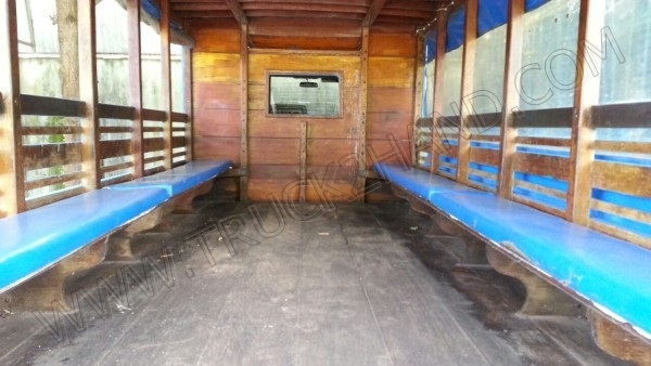 รถสองแถว แบบอันดามัน รุ่น FB4JEKA ขอเน้นว่าแซซซีสวยมากไม่มีที่ติครับ หัวเก๋งบางเฉียบ