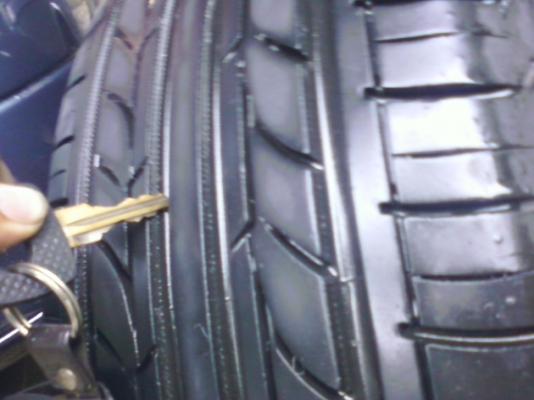 ขายยาง205 65 16 yokohama earth1 ปี10 ขายยาง205 65 16 yokohama earth1 ปี10