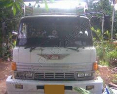 รถบรรทุก 10 ล้อ ยี่ห้อ HINO กระบะไม้
