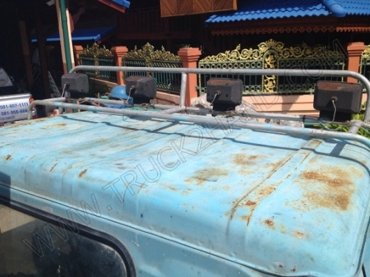 รถบรรทุก 6 ล้อ ติดเครนขนาด 3 ตัน ยี่ห้อ ISUZU รุ่น NKR ขนาด 110 แรงม้า รถบรรทุก 6 ล้อ ติดเครนขนาด 3 ตัน ยี่ห้อ ISUZU รุ่น NKR ขนาด 110 แรงม้า