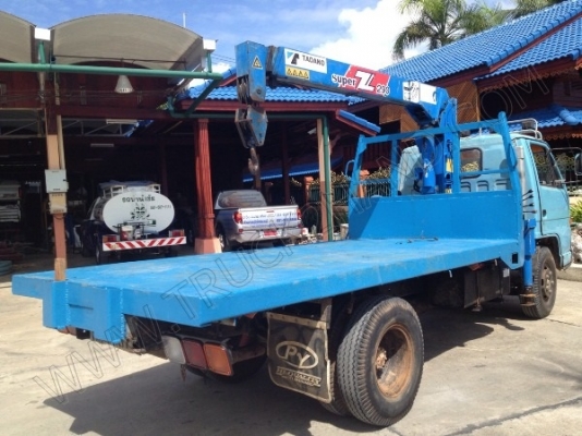 รถบรรทุก 6 ล้อ ติดเครนขนาด 3 ตัน ยี่ห้อ ISUZU รุ่น NKR ขนาด 110 แรงม้า รถบรรทุก 6 ล้อ ติดเครนขนาด 3 ตัน ยี่ห้อ ISUZU รุ่น NKR ขนาด 110 แรงม้า
