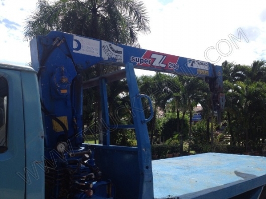 รถบรรทุก 6 ล้อ ติดเครนขนาด 3 ตัน ยี่ห้อ ISUZU รุ่น NKR ขนาด 110 แรงม้า รถบรรทุก 6 ล้อ ติดเครนขนาด 3 ตัน ยี่ห้อ ISUZU รุ่น NKR ขนาด 110 แรงม้า