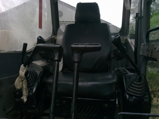 ขายแบคโฮ Komatsu PC71 สภาพดีพร้อมใช้งาน เอวแน่น ช่วงล่างเต็ม มีใบมีด