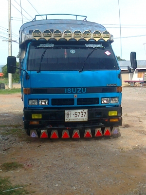 รถโดยสาร 110 แรง ยาว 4.30 ม. 083-7227050 รถโดยสาร 110 แรง ยาว 4.30 ม. 083-7227050