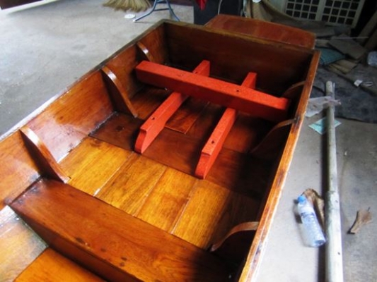 ขายเรืออีแป๊ะ 3 วา ไม้สักทั้งลำ---รุ่นใหม่