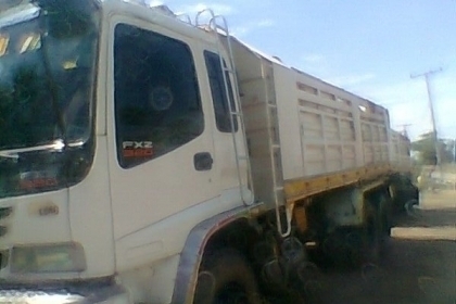 10ล้อดั้มISUZU DECA 320ปี50(แม็คโหลด)แม่ลูกๆ3คาน-ซีทีทรัค
