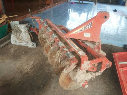 ปัญญาแทรคเตอร์มาแล้ว...จัดมาให้ครับ ผานตราช้างDH226E  6x22 สภาพสวย