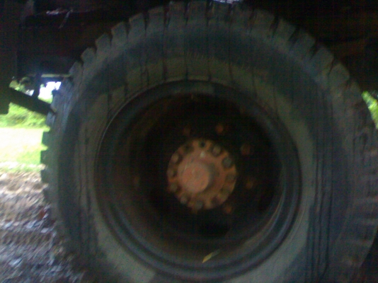 ขาย6ล้อหัวยาวเครื่อง150แรงช่วงล่างใหญ่ มีสโลว์ ยางดีมากๆเปลี่ยนมาใหม่ๆ ขาย6ล้อหัวยาวเครื่อง150แรงช่วงล่างใหญ่ มีสโลว์ ยางดีมากๆเปลี่ยนมาใหม่ๆ