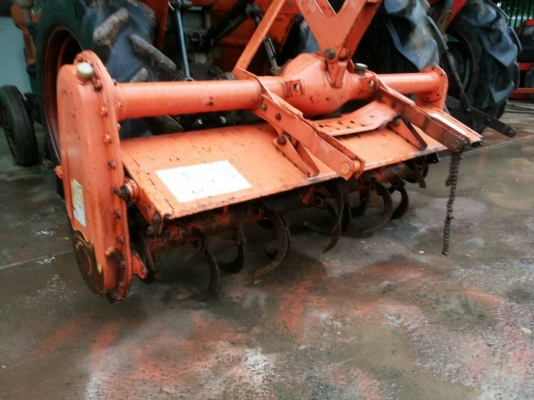 ปัญญาแทรคเตอร์มาแล้ว...จัดมาให้ครับ ขายถูกๆ ตามสภาพครับ  คูโบต้า L2000พร้อม โรตาลี่ (เหมาะกับงานเข้าร่องอ้อยคับ)