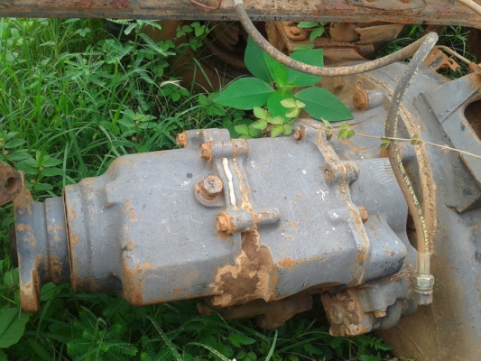 ขาย ROCKY 210 2 เพลา หัวคัสซี เครื่องล่าง (ไม่มีเครื่อง เกียร์) ขาย ROCKY 210 2 เพลา หัวคัสซี เครื่องล่าง (ไม่มีเครื่อง เกียร์)